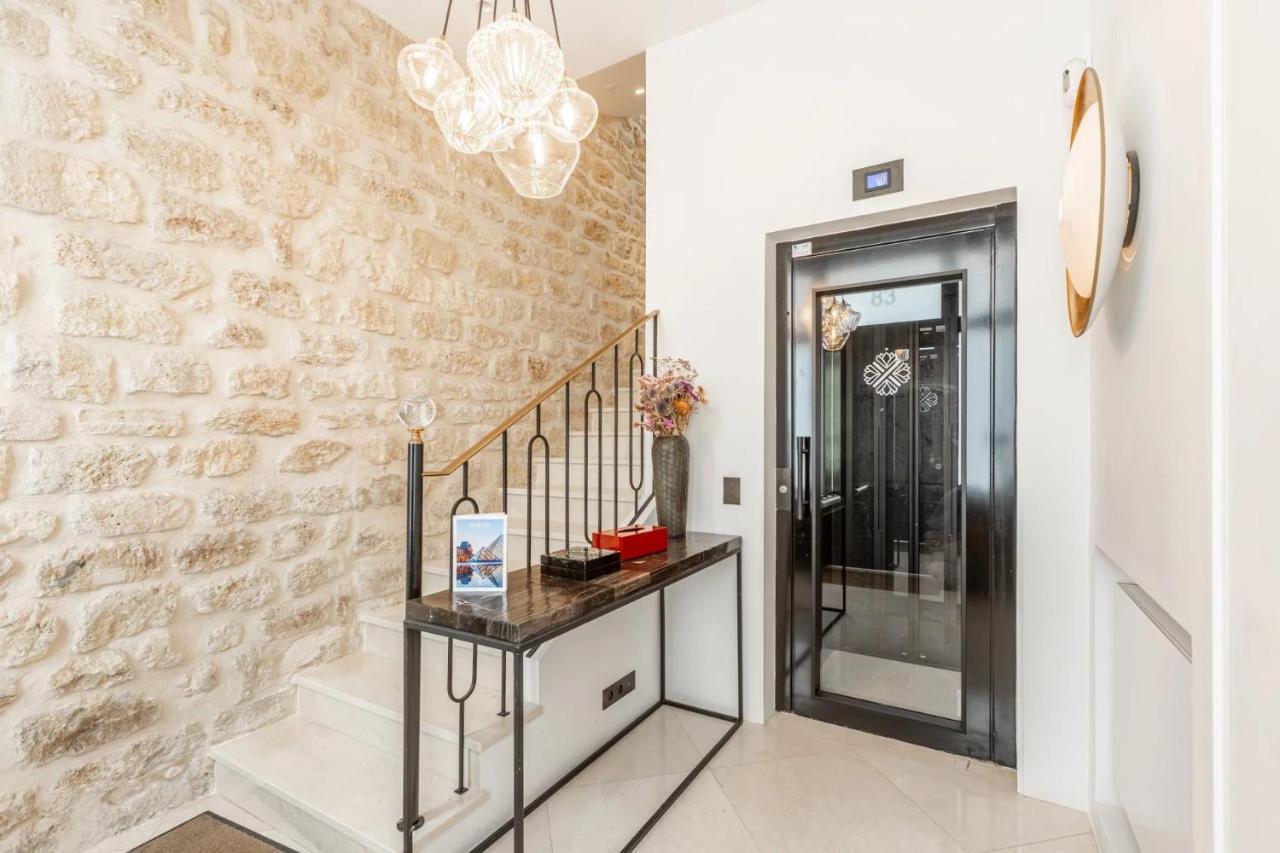 Maison Labruyere - Serviced Mansion Saint Germain Villa Paris Exteriör bild